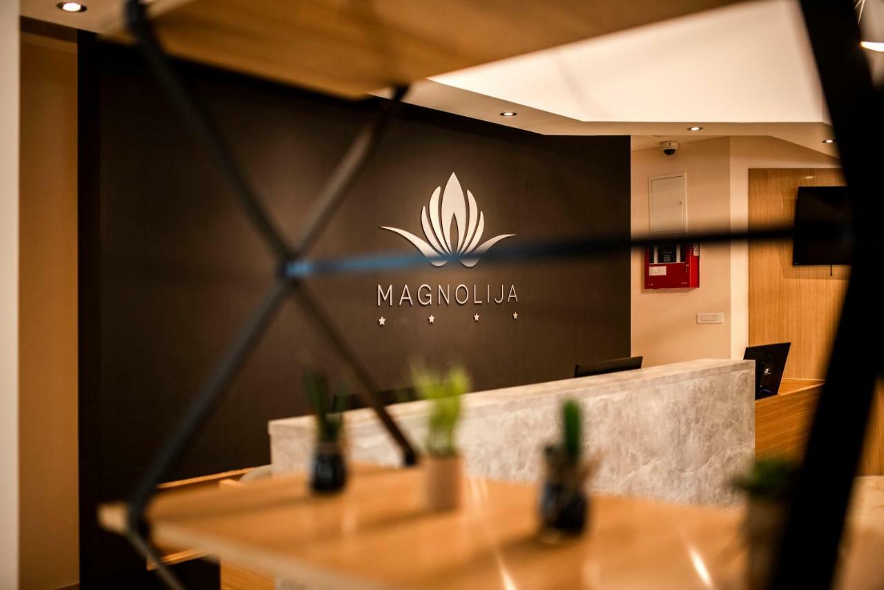 Hotel Magnolia Tivat Exterior photo